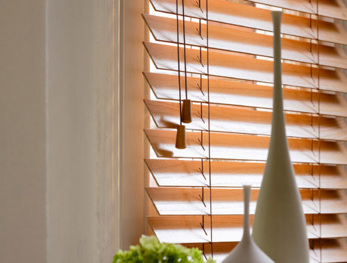 Tuscan-Oak-Close-Up
